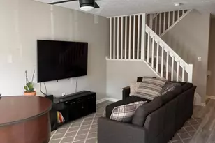 346 Shadbush Dr, Blacklick, OH 43004 - Photo 3