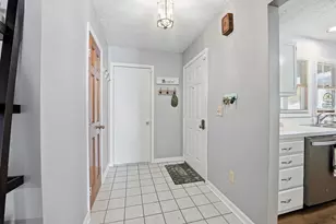 3873 Oakbridge Ln, Dublin, OH 43016 - Photo 5