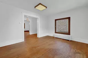 438 W College St, Granville, OH 43023 - Photo 5