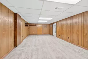 2579 Eakin Rd, Columbus, OH 43204 - Photo 59