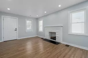 1472 S Champion Ave, Columbus, OH 43207 - Photo 9