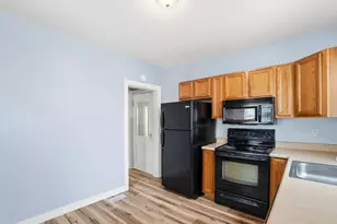 212 E Hudson St, Columbus, OH 43202 - Photo 11