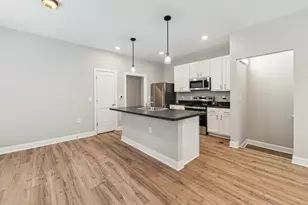 642 Sullivant Ave, Columbus, OH 43215 - Photo 21