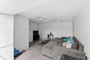 3172 Weirton Dr, Columbus, OH 43207 - Photo 39