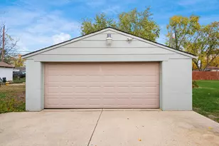 696 Williams Rd, Columbus, OH 43207 - Photo 35