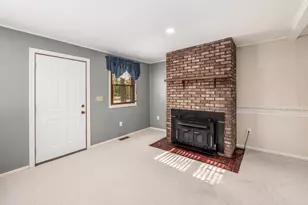 696 Williams Rd, Columbus, OH 43207 - Photo 13