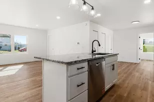 260 Zanesville Rd, Roseville, OH 43777 - Photo 15