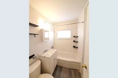 2822-2824 E 5th Avenue, Columbus, OH 43219 - Photo 5