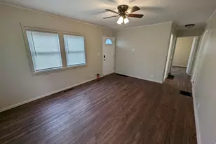 3352 Karl Rd, Columbus, OH 43224 - Photo 3