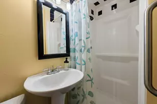 69-71 E 1st Ave, Columbus, OH 43201 - Photo 17