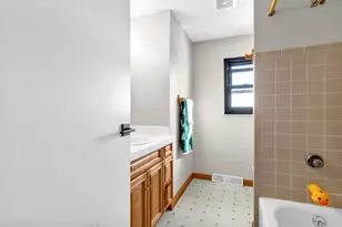 5646 Dorsey Dr, Columbus, OH 43235 - Photo 21