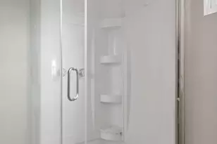 264 Woodlawn Ave, Columbus, OH 43228 - Photo 17