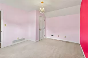 204 E Spring Ave, Bellefontaine, OH 43311 - Photo 23