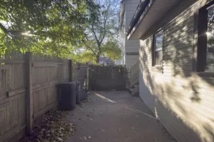 229 W Columbia St, Marion, OH 43302 - Photo 19