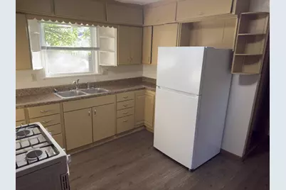 229 W Columbia Street, Marion, OH 43302 - Photo 7