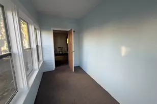 229 W Columbia St, Marion, OH 43302 - Photo 3