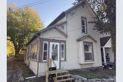 229 W Columbia Street, Marion, OH 43302 - Photo 1