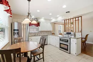 1363 Kelton Ave, Columbus, OH 43206 - Photo 19