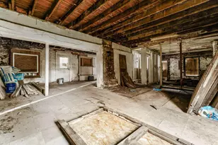 160 E Barthman Ave, Columbus, OH 43207 - Photo 5