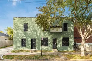 160 E Barthman Ave, Columbus, OH 43207 - Photo 1