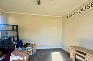 16 N Main St, Jeffersonville, OH 43128 - Photo 5