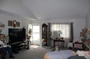 1505 Eagle St, Bellefontaine, OH 43311 - Photo 7