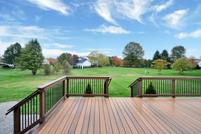 1060 Challis Springs Drive, New Albany, OH 43054 - Photo 3