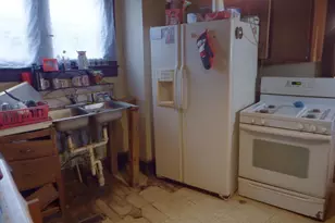 122 N Pleasant St, New Lexington, OH 43764 - Photo 5