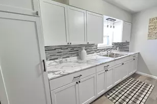 329 Hetrick Dr, Galion, OH 44833 - Photo 13