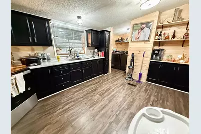 10150 Portie Flamingo Road SE, Corning, OH 43730 - Photo 5