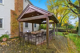 1539 Clubview Blvd S, Columbus, OH 43235 - Photo 5