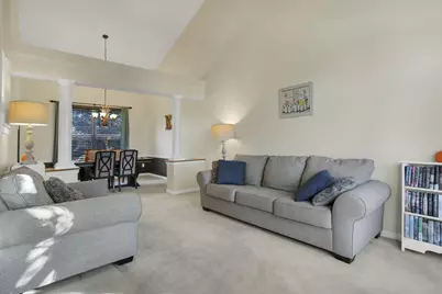 6242 Kendall Ridge Boulevard, Dublin, OH 43016 - Photo 5