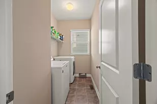 6162 Stockton Trail Way, Columbus, OH 43213 - Photo 5