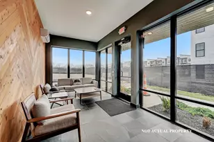 2842 Gunnison Dr, Columbus, OH 43228 - Photo 5