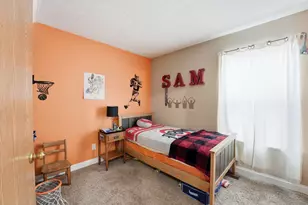 6048 Carmell Dr, Columbus, OH 43228 - Photo 19