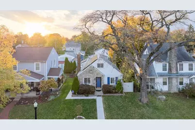 457 Guernsey Avenue, Columbus, OH 43204 - Photo 1