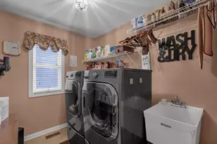 7256 Windsor Ridge Dr, Huber Heights, OH 45424 - Photo 41