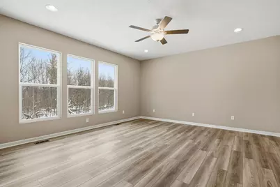 7914 Collins Drive, Reynoldsburg, OH 43068 - Photo 11