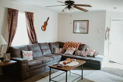 6244 London Groveport Road #8, Grove City, OH 43123 - Photo 3