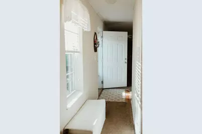 6244 London Groveport Road #8, Grove City, OH 43123 - Photo 5