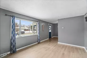 1322 Bolenhill Ct, Columbus, OH 43229 - Photo 3