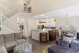 810 Mystic Pointe Dr, Lewis Center, OH 43035 - Photo 3