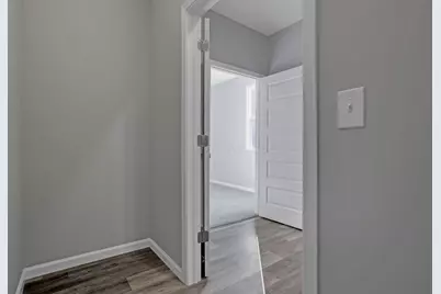 1583 Metcalfe Avenue, Obetz, OH 43207 - Photo 25