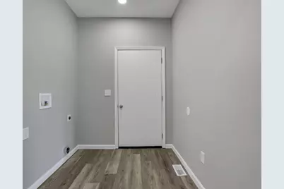 1583 Metcalfe Avenue, Obetz, OH 43207 - Photo 35