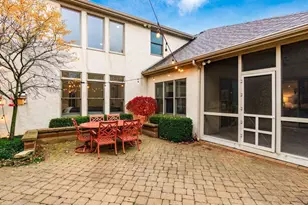 8255 Harvest Wind Dr, Westerville, OH 43082 - Photo 5