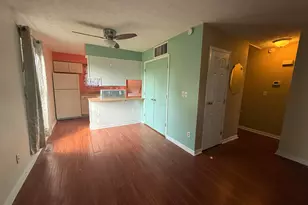 2029 Burwell Dr, Columbus, OH 43209 - Photo 3