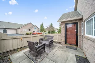 1182 Sanderling Dr, Reynoldsburg, OH 43068 - Photo 3