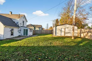 608 Henry St, Bellefontaine, OH 43311 - Photo 15