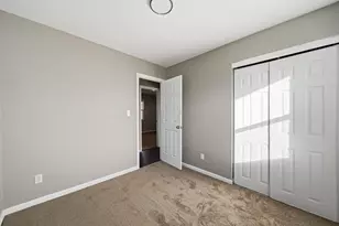 1637 S James Rd, Columbus, OH 43227 - Photo 31