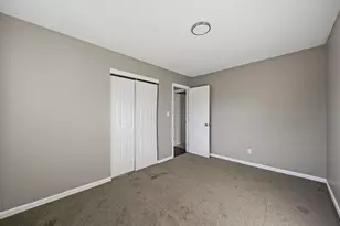 1637 S James Rd, Columbus, OH 43227 - Photo 27